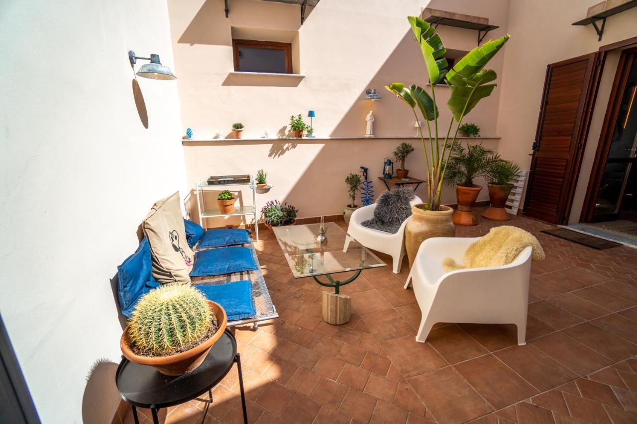 Solemar Sicilia - Palazzo Vetrano Apartment Palermo Exterior photo